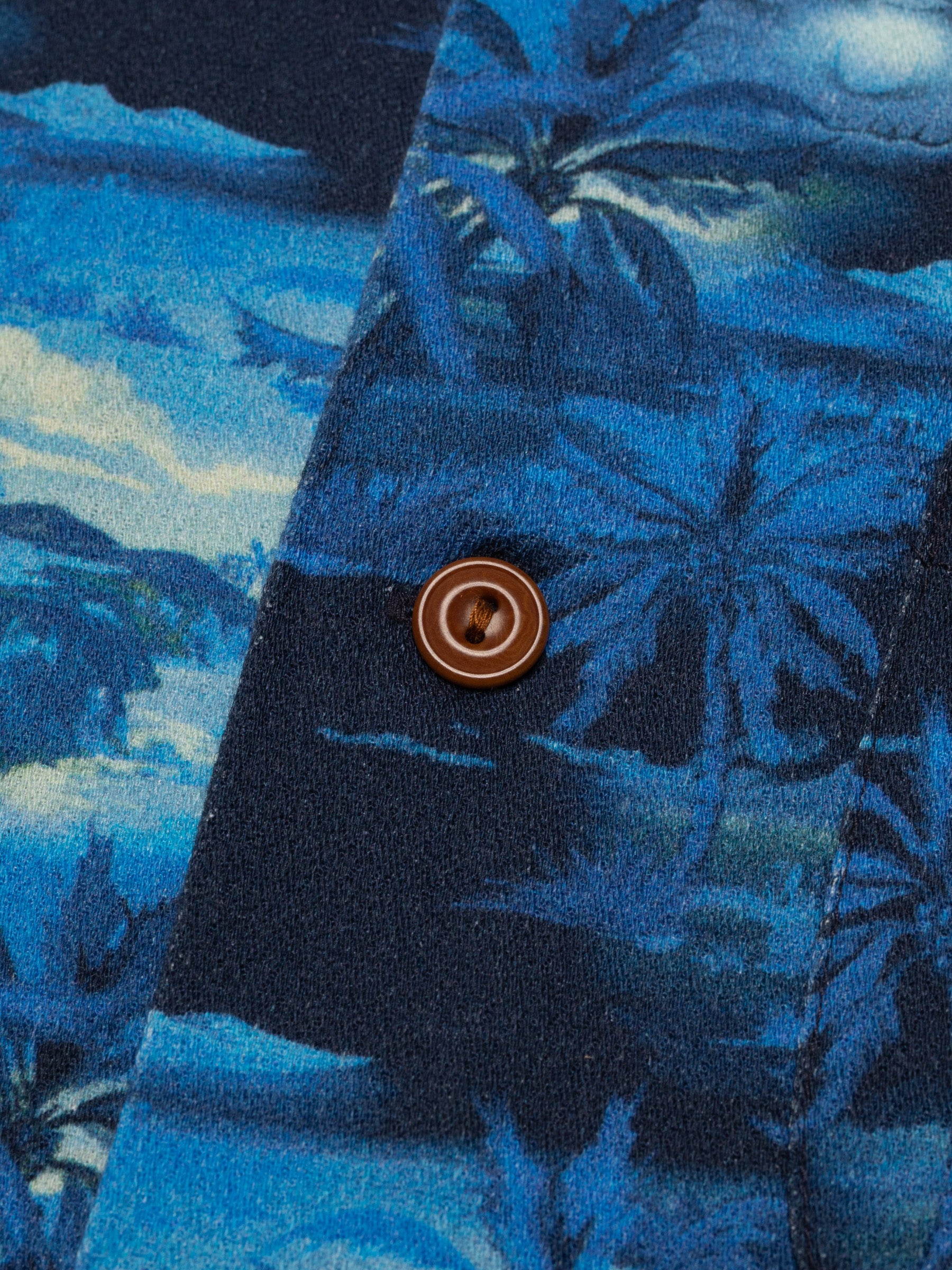Arvid Pearls Hawaii Shirt